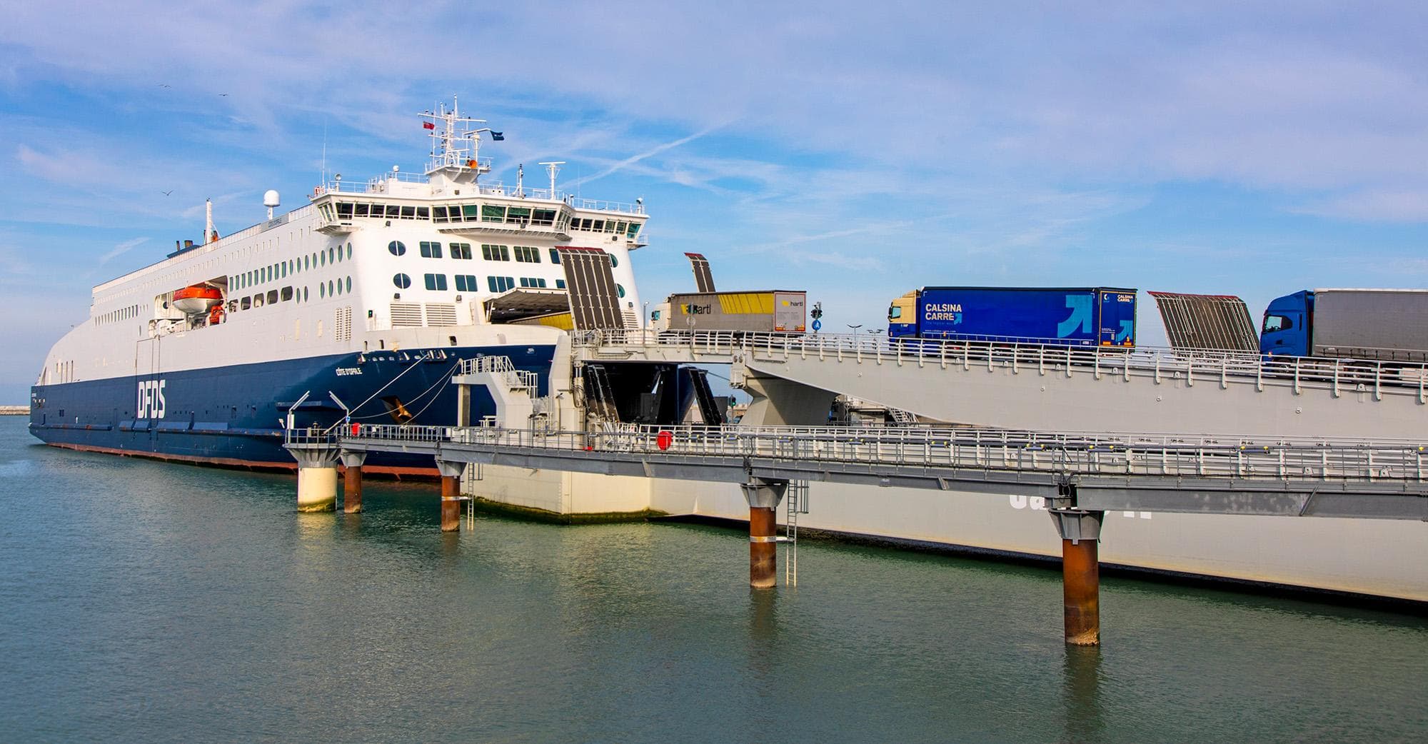 Camion de transport express France Royaume-Uni - Livraison 24h
